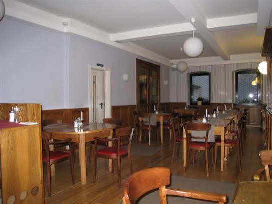 מונטבאור Posthotel Hans Sacks מראה חיצוני תמונה